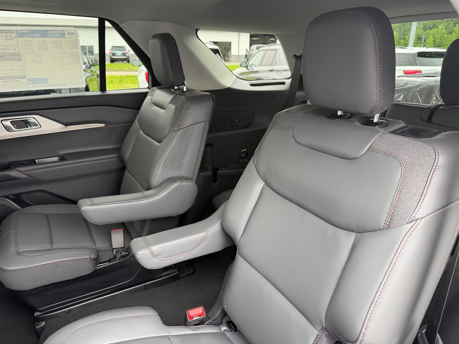2026 Ford Explorer image 13
