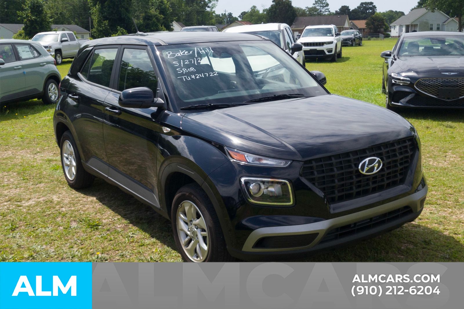 Used 2026 Onyx Black Hyundai SE image 23