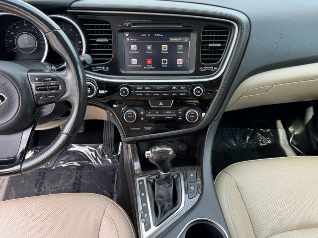 Used 2015 Black Kia EX image 11