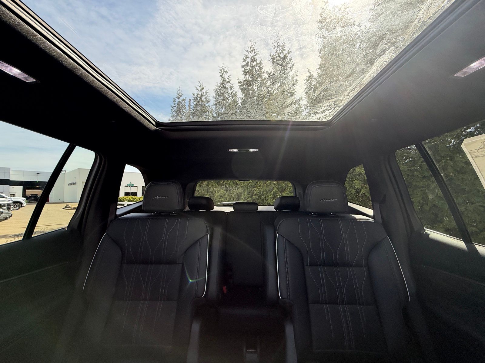 View vehicle photo 3