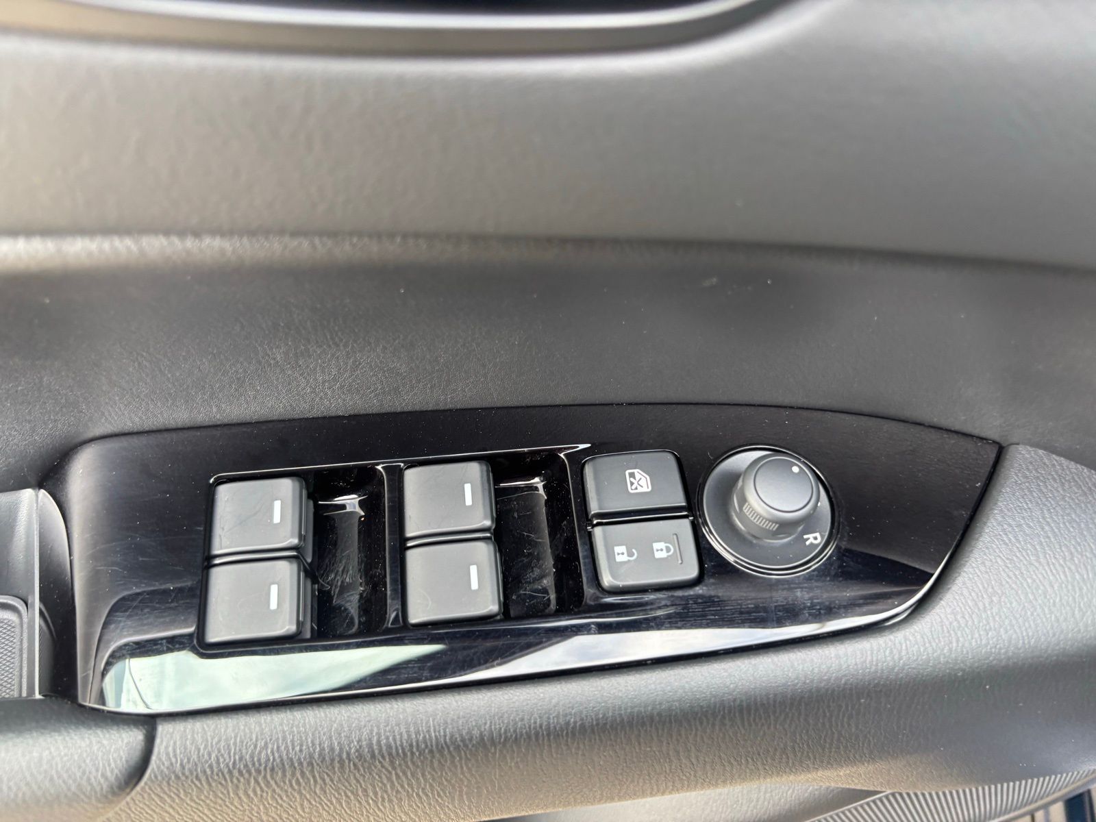 Used Car 2025 Mazda Cx-5  2.5 S Select Package For Sale Under $30,000 In Austin, Texas