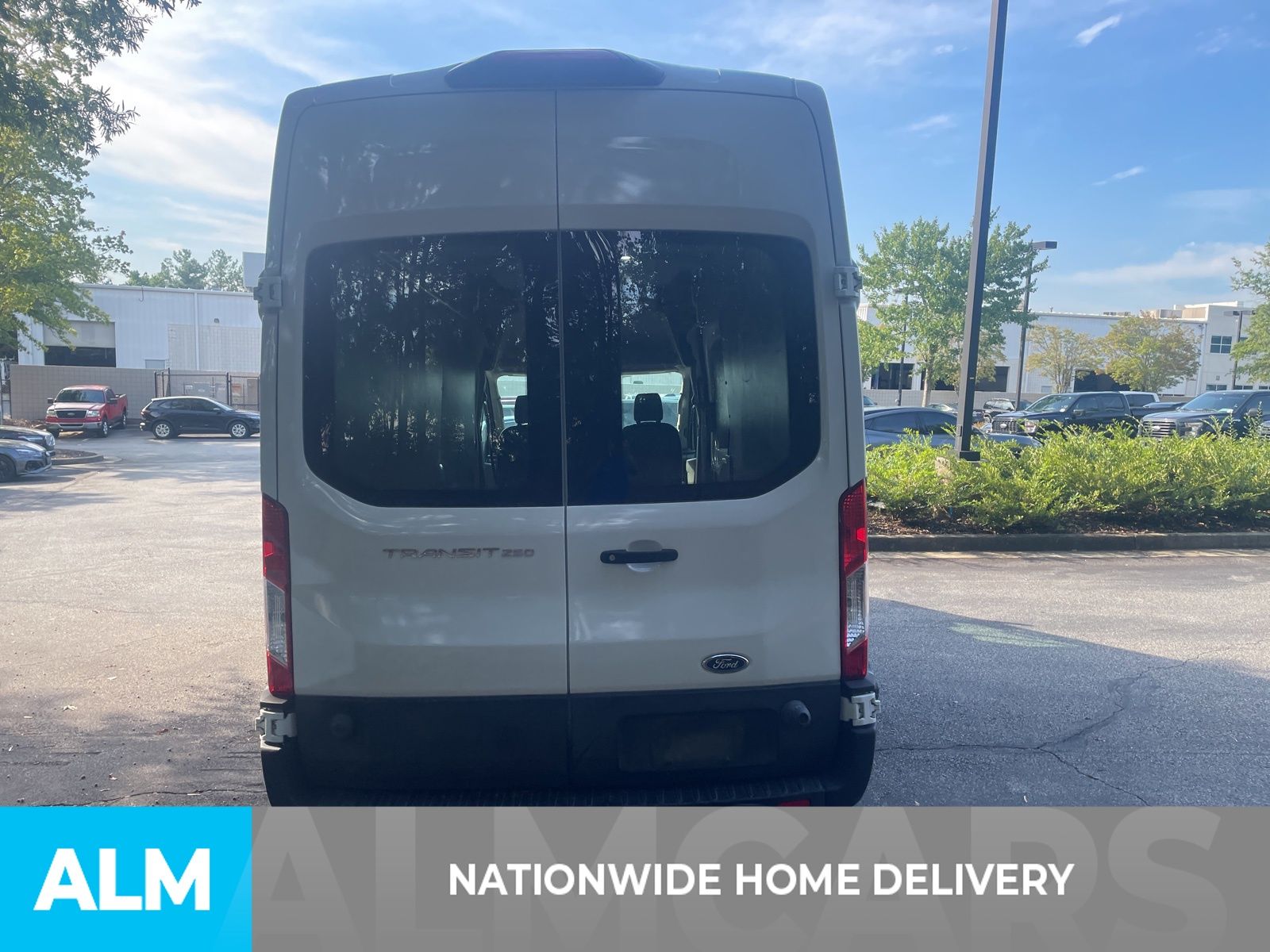 2020 Ford Transit photo 3