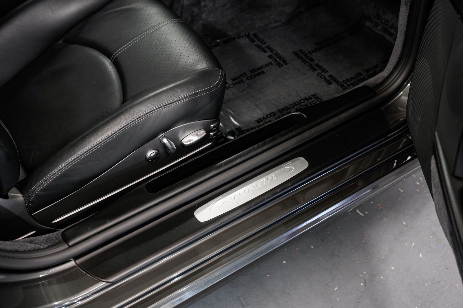 2006 Porsche Cayman S — photo 21