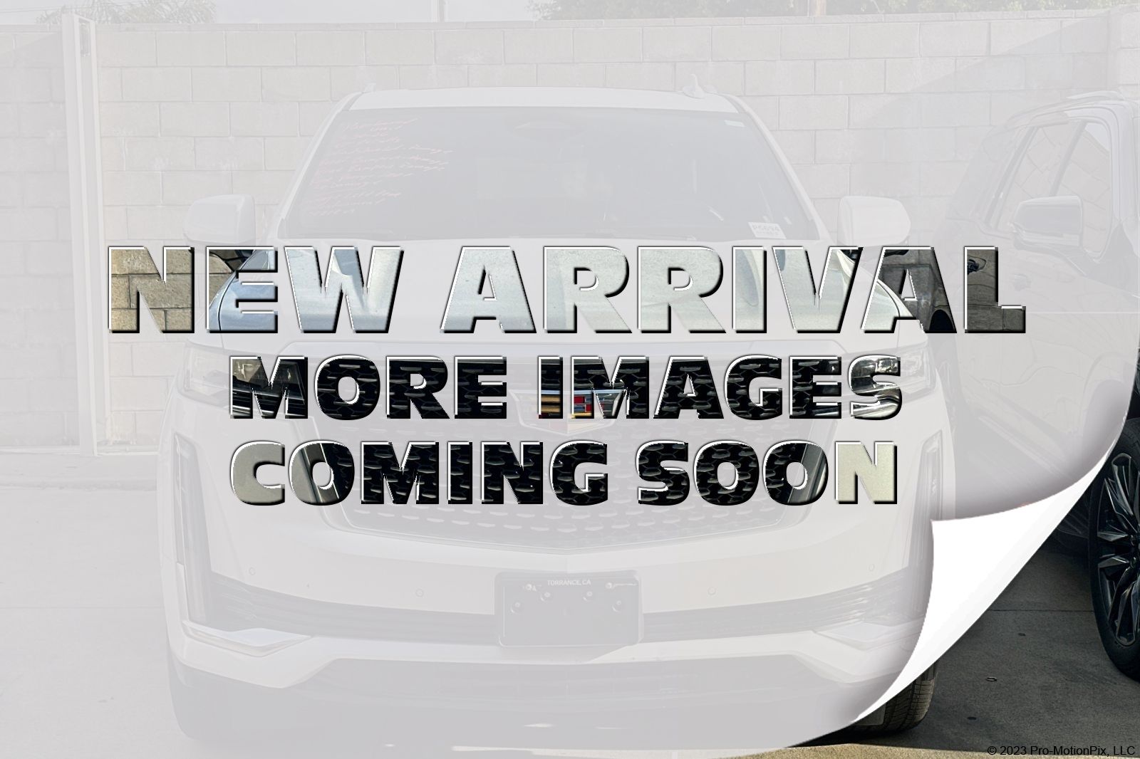 Crystal White Tricoat 2023 Cadillac Escalade ESV Premium Luxury RWD SUV / Crossover Rear-Wheel Drive Automatic