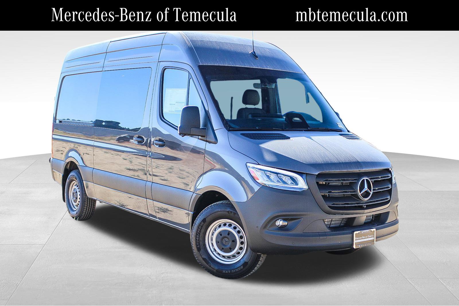 2026 Mercedes-Benz Sprinter 2500 Crew 144 WB