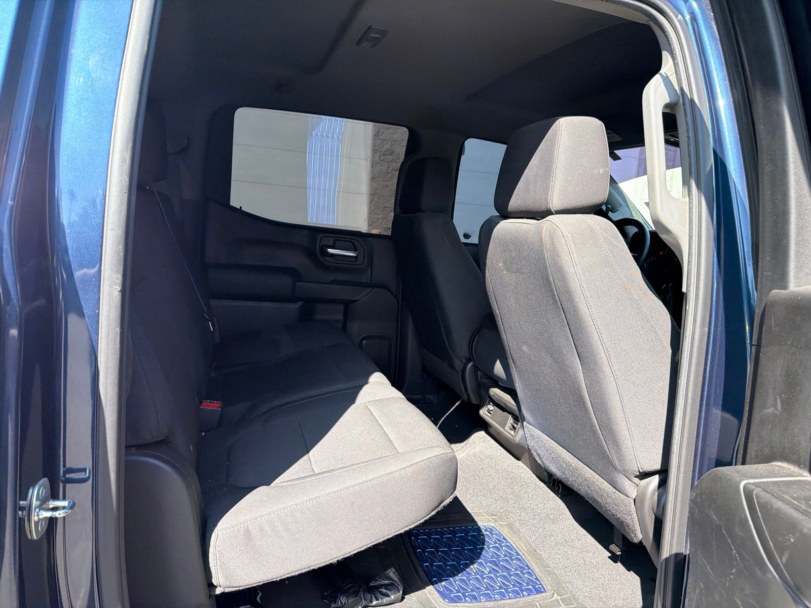 Used 2020 Blue Chevrolet Custom image 26