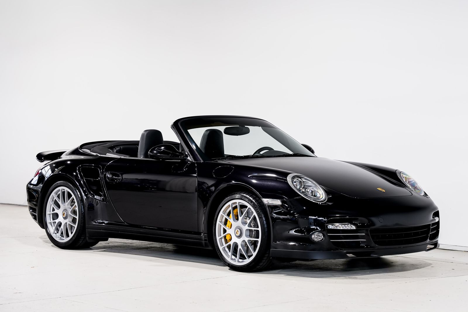 2011 Porsche 911 Turbo S Cabriolet AWD