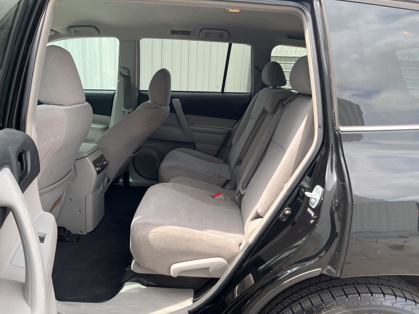Used Car 2013 Toyota Highlander  For Sale Under $12,000 In Austin, Texas