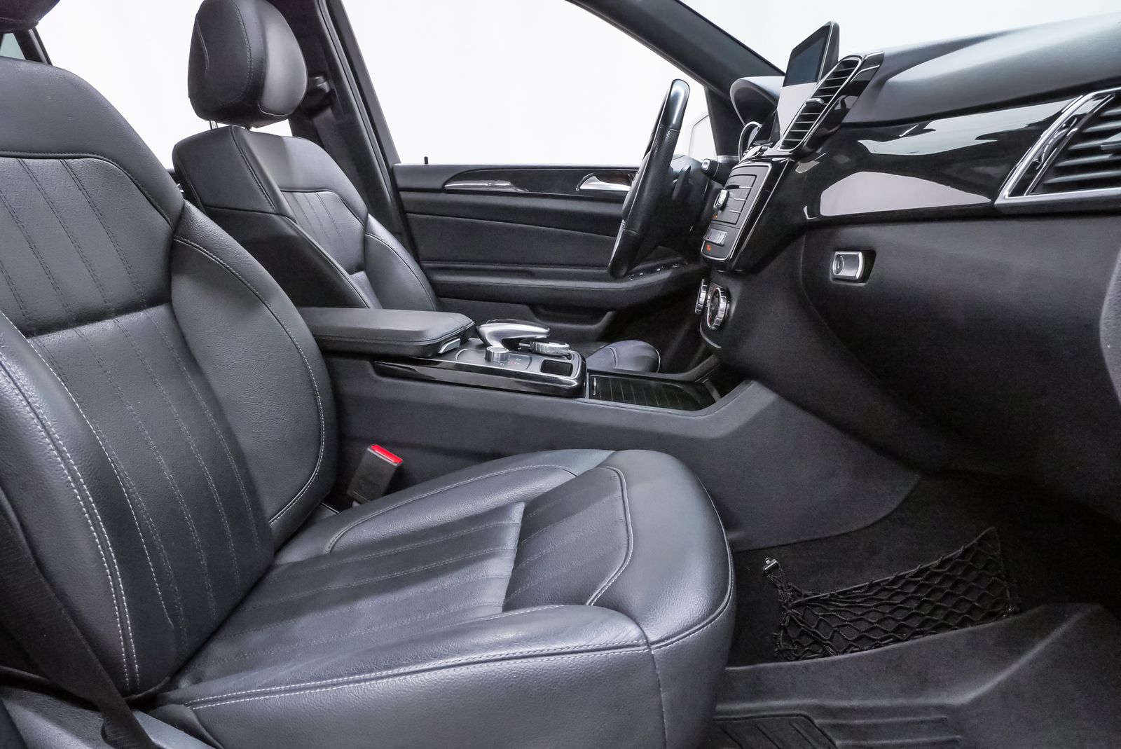 2017 Mercedes-Benz GLE GLE 350 White at Community Honda