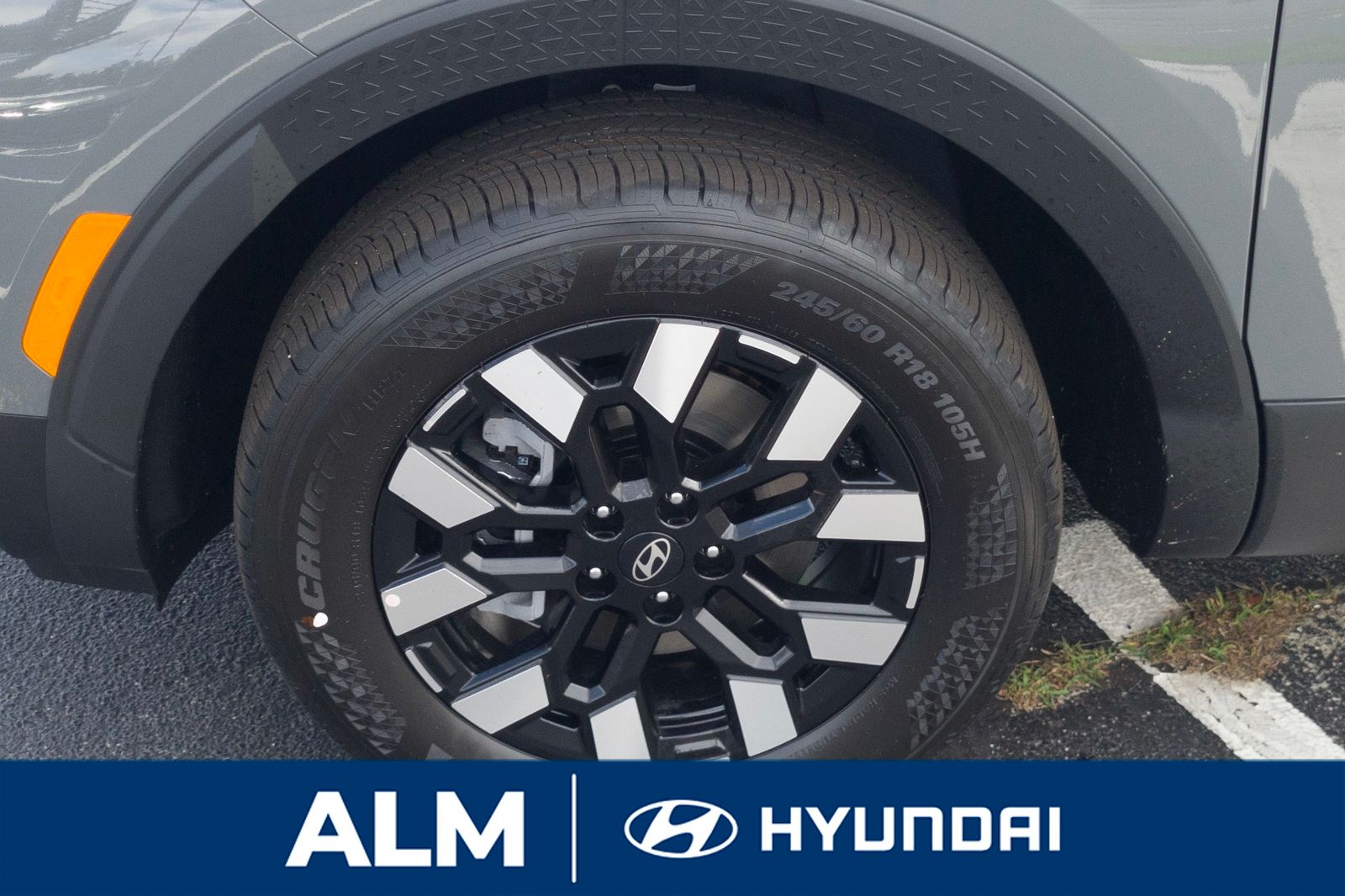2025 Hyundai Santa Cruz SEL photo 3