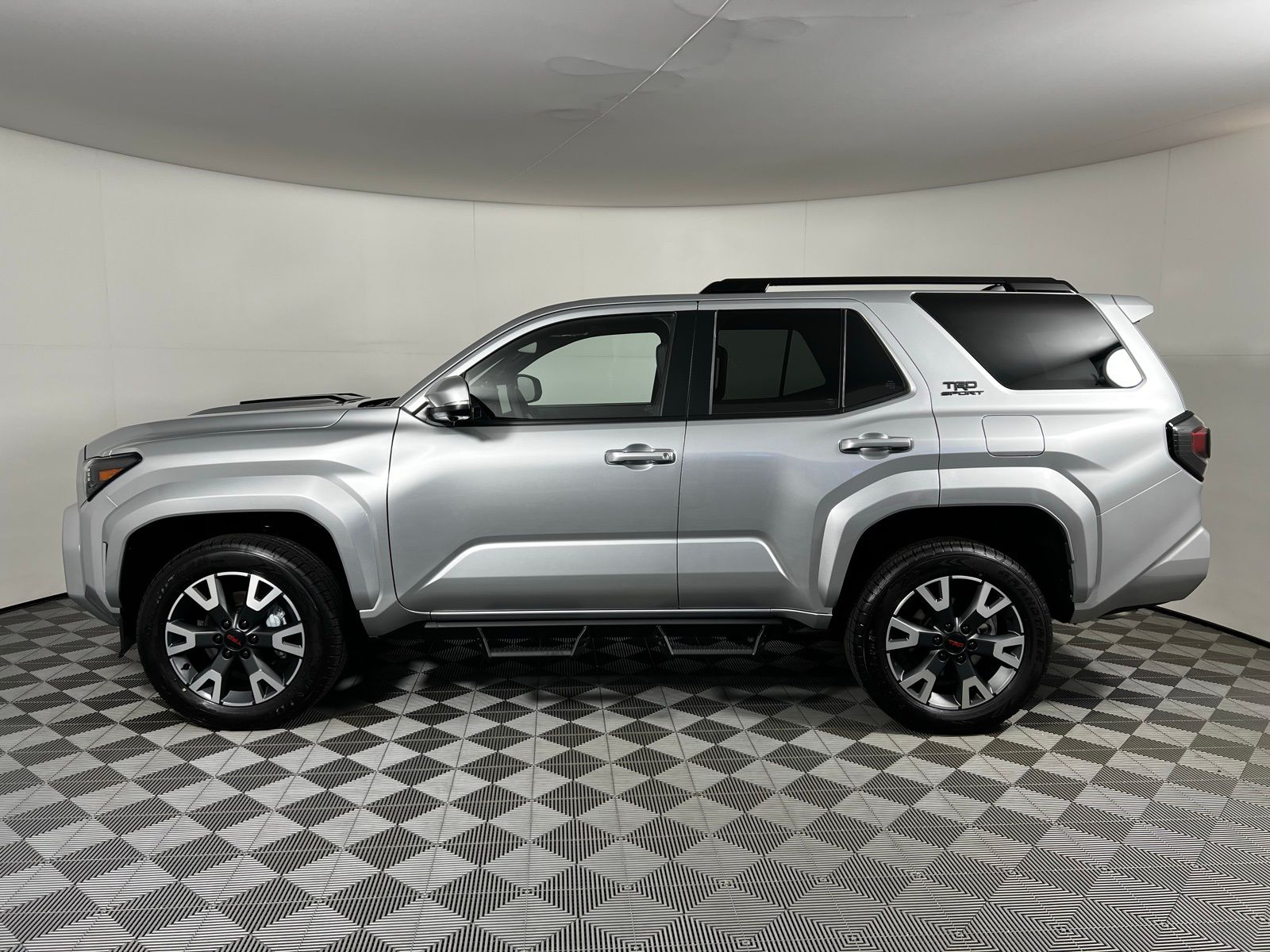Thumbnail: 2026 Toyota 4Runner - 8