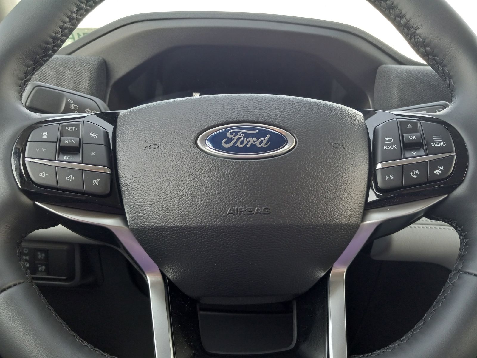 2026 Ford Explorer image 19