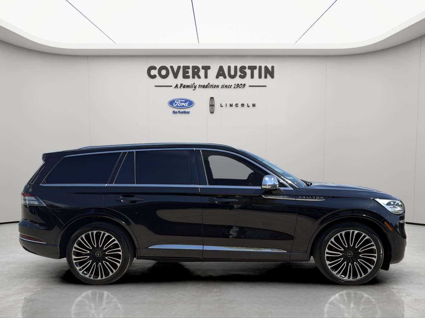 Used Car 2021 Lincoln Aviator  Black Label For Sale Under $40,000 In Austin, Texas