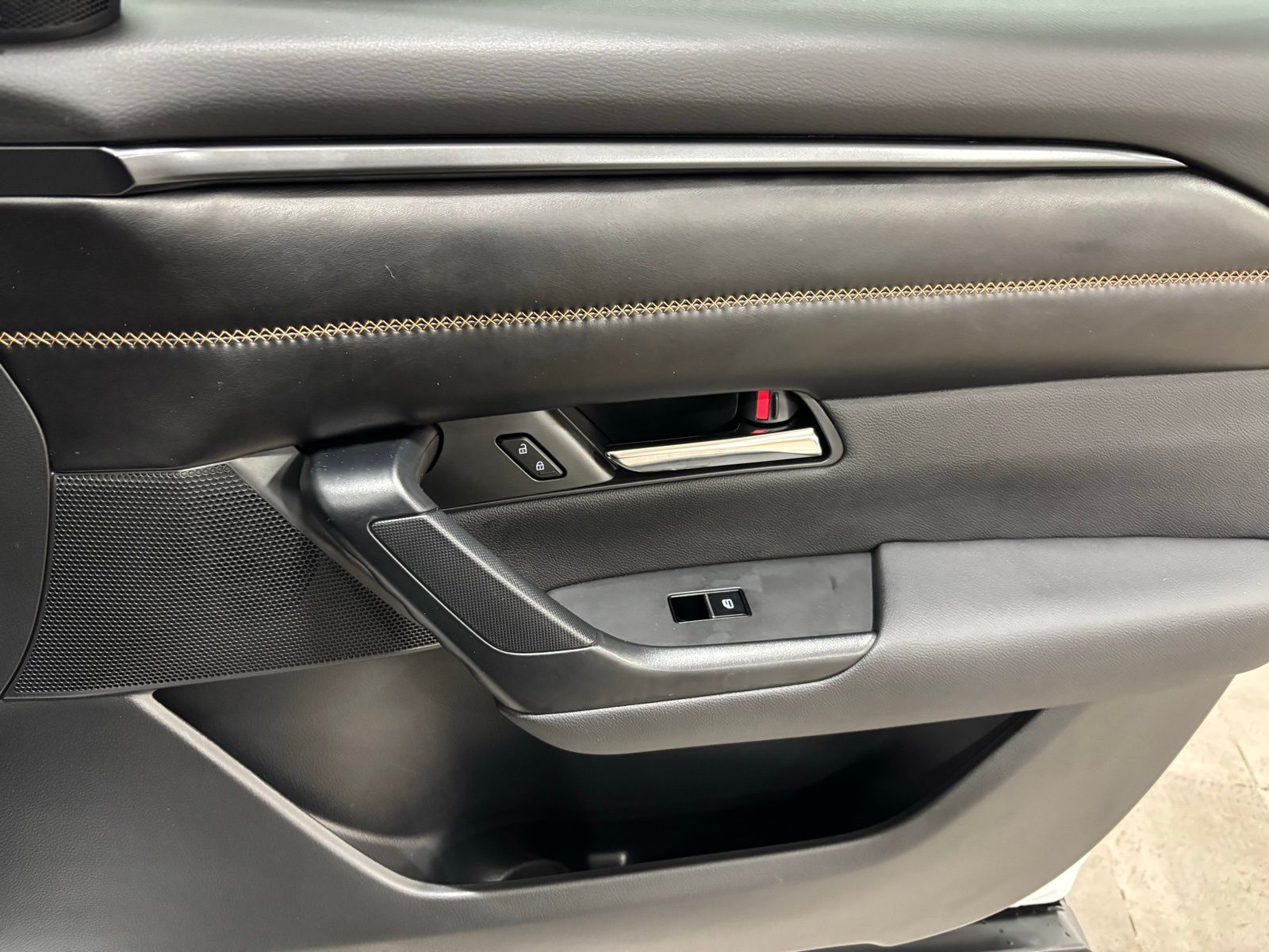 Used Car 2025 Mazda Cx-50 Hybrid  Premium Plus For Sale Under $35,000 In Austin, Texas