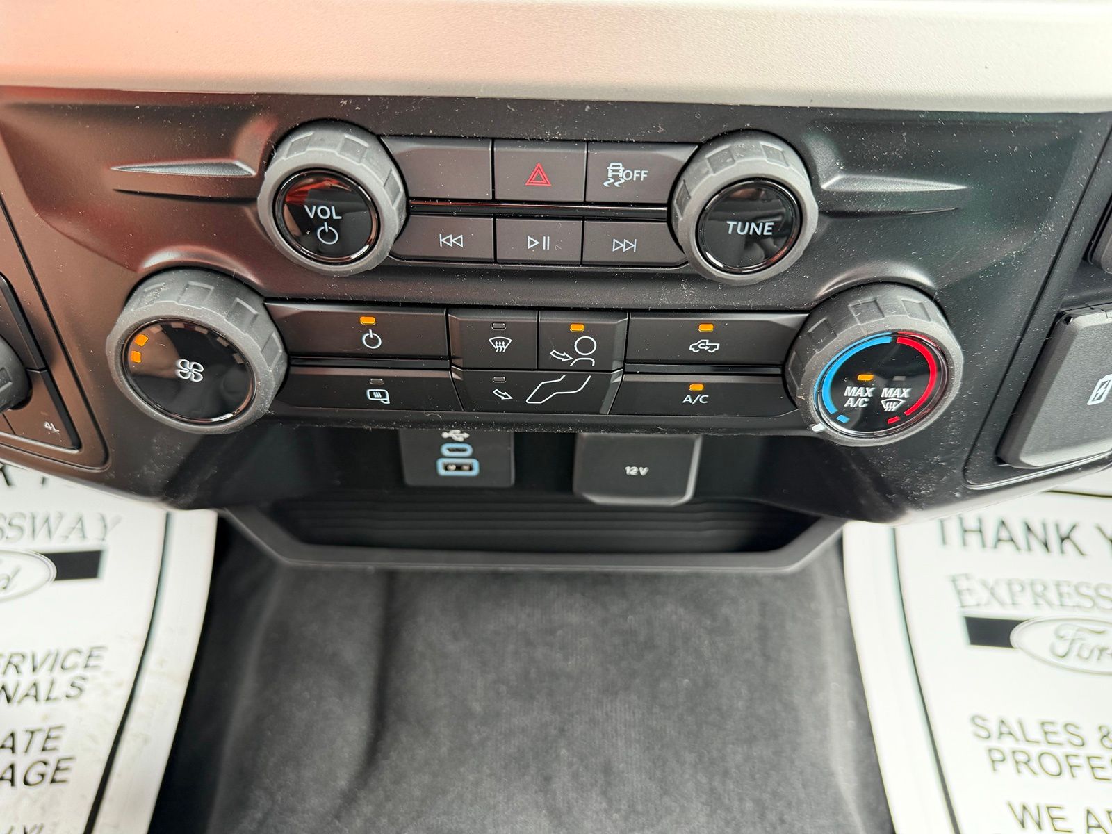 2026 Ford F-250SD image 19