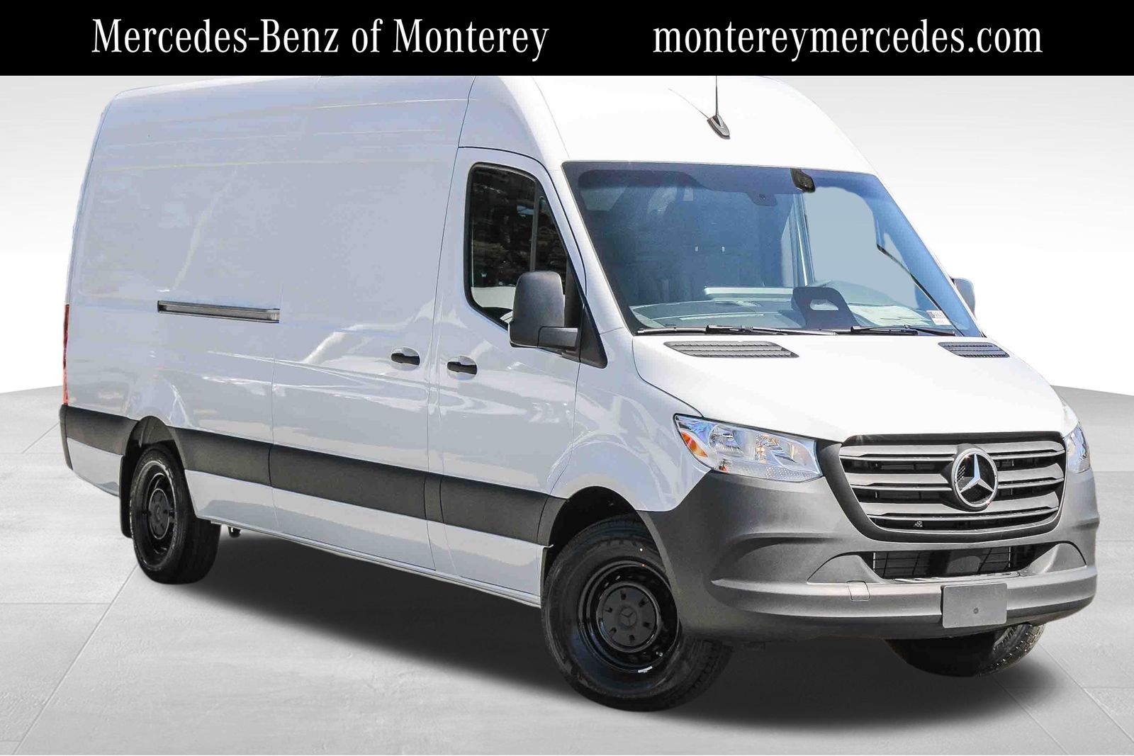 2026 Mercedes-Benz Sprinter 2500 170 WB High Roof's photo