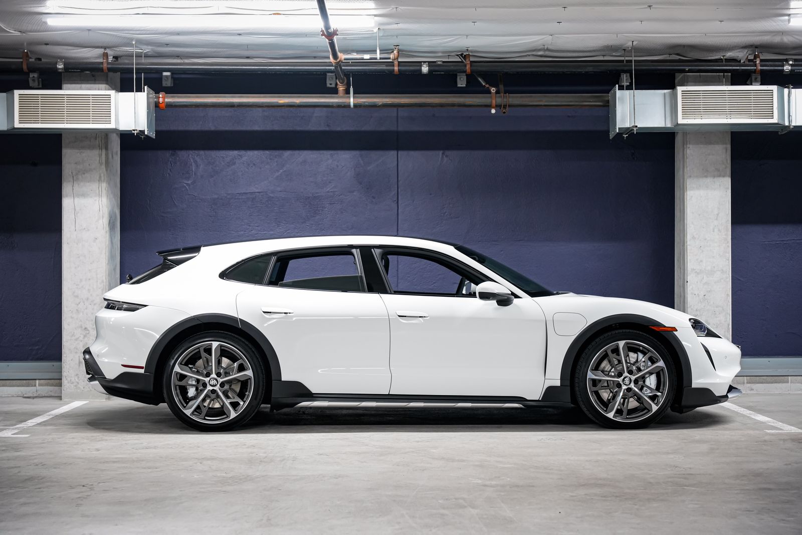 2023 Porsche Taycan Cross Turismo