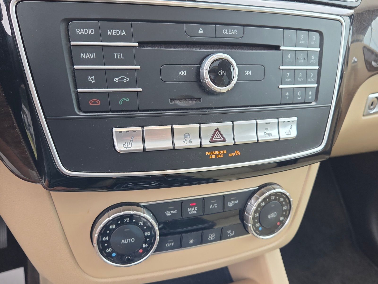Used 2017  Mercedes-Benz GLE 350 image 24