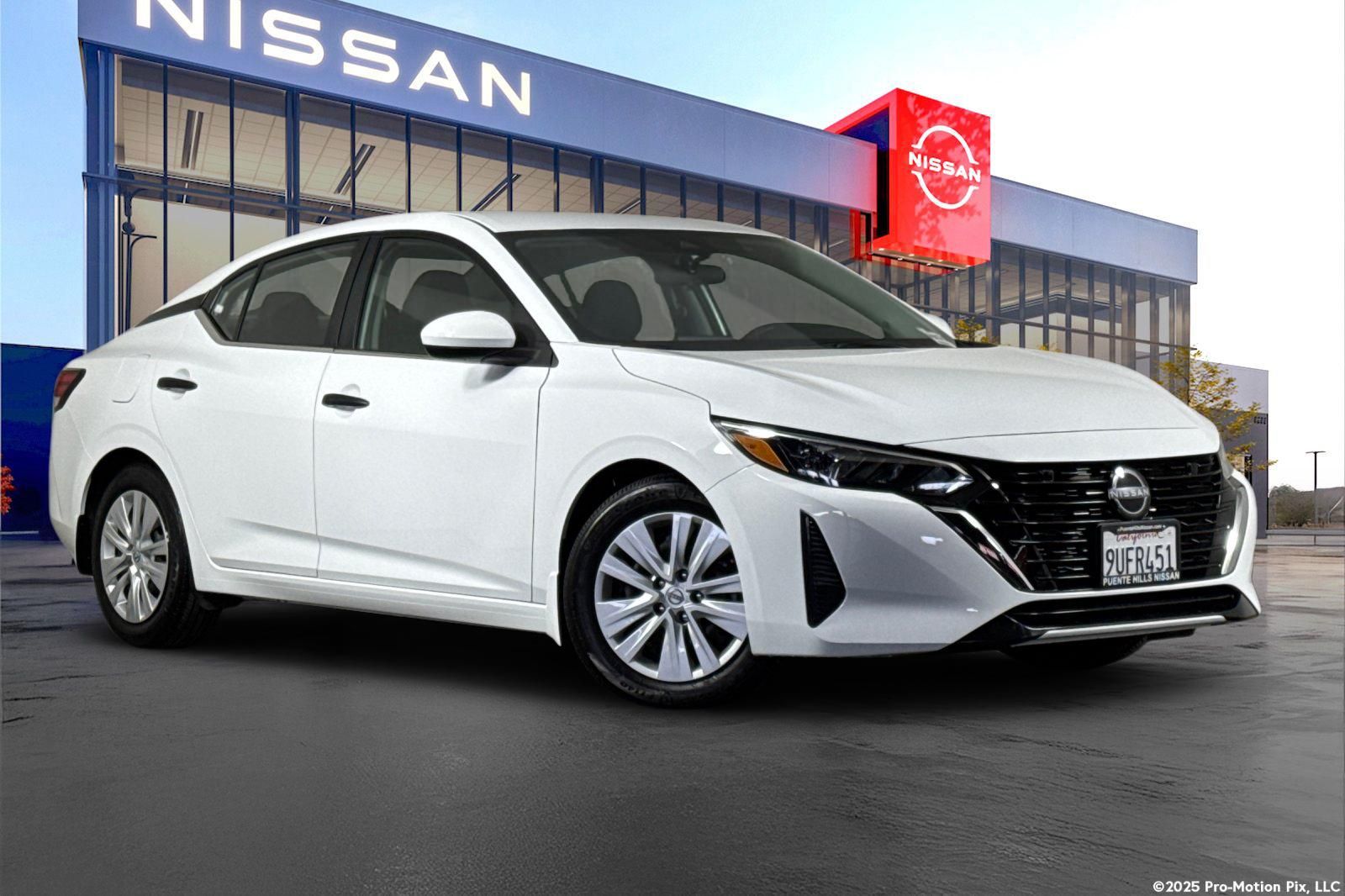 White (Fresh Powder) 2025 Nissan Sentra Sedan Front-Wheel Drive Continuously Variable Transmission