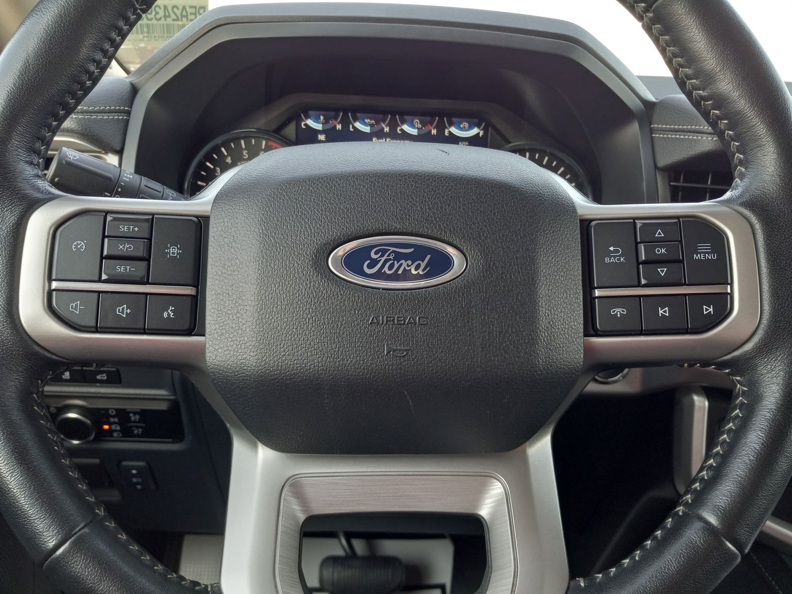 2024 Ford Expedition image 21