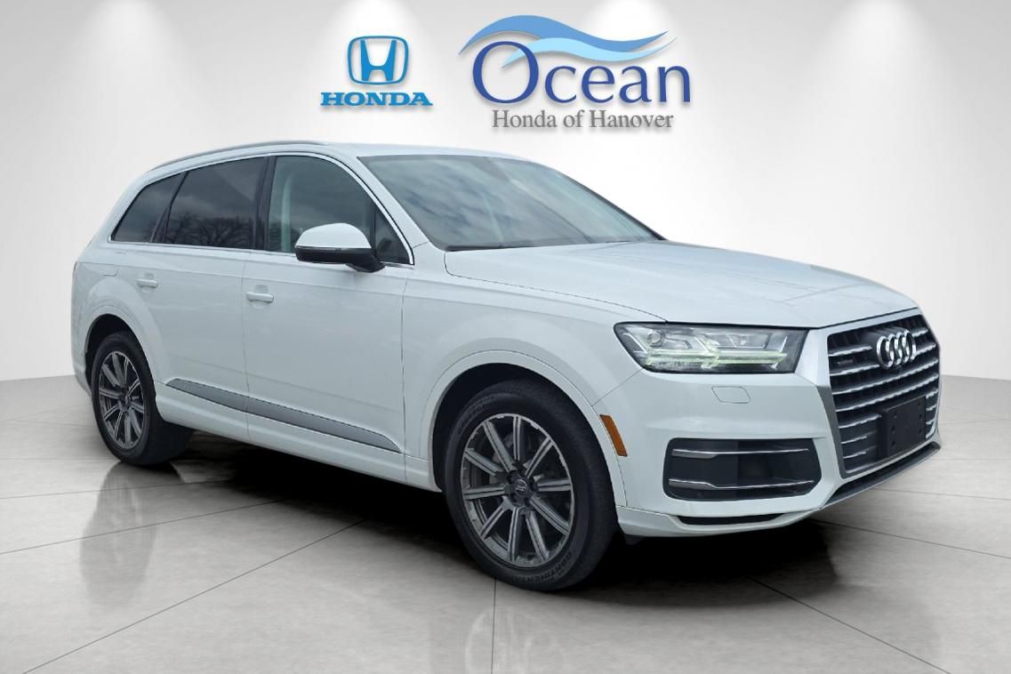 Carrara White 2019 Audi Q7 55 TFSI quattro Premium Plus SUV / Crossover All-Wheel Drive 8-Speed Automatic