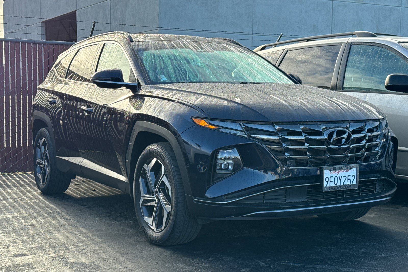 View vehicle photo 2