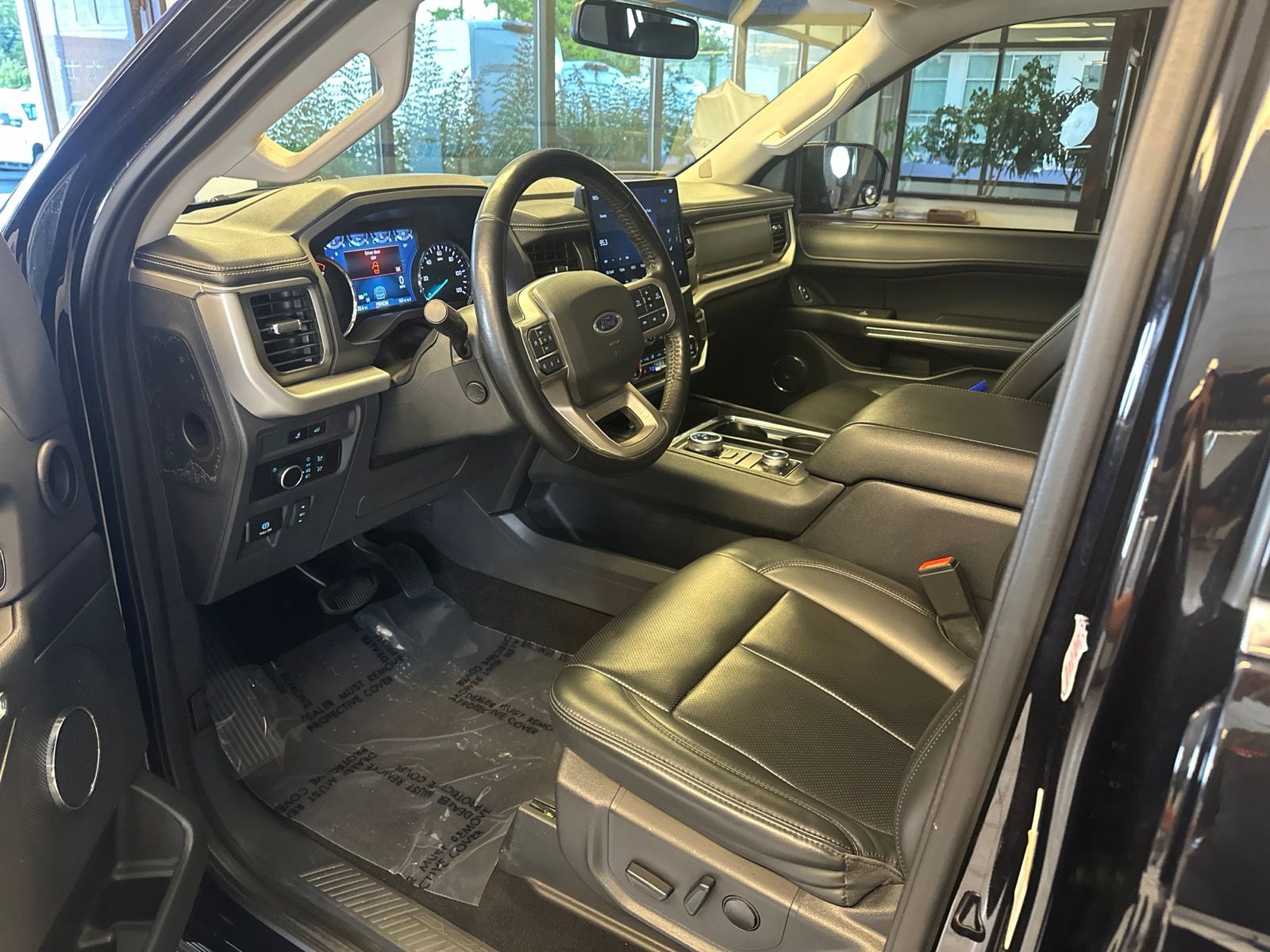 Certified Used 2023 Agate Black Metallic Ford XLT image 9