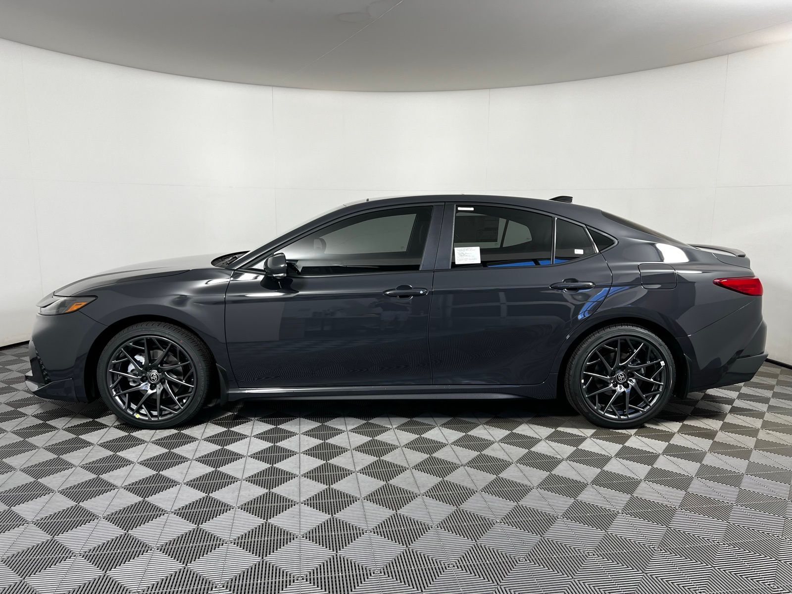 Thumbnail: 2025 Toyota Camry - 8
