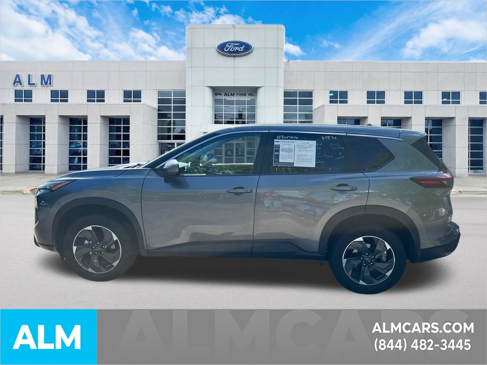 Used 2025 Gray Nissan SV image 9