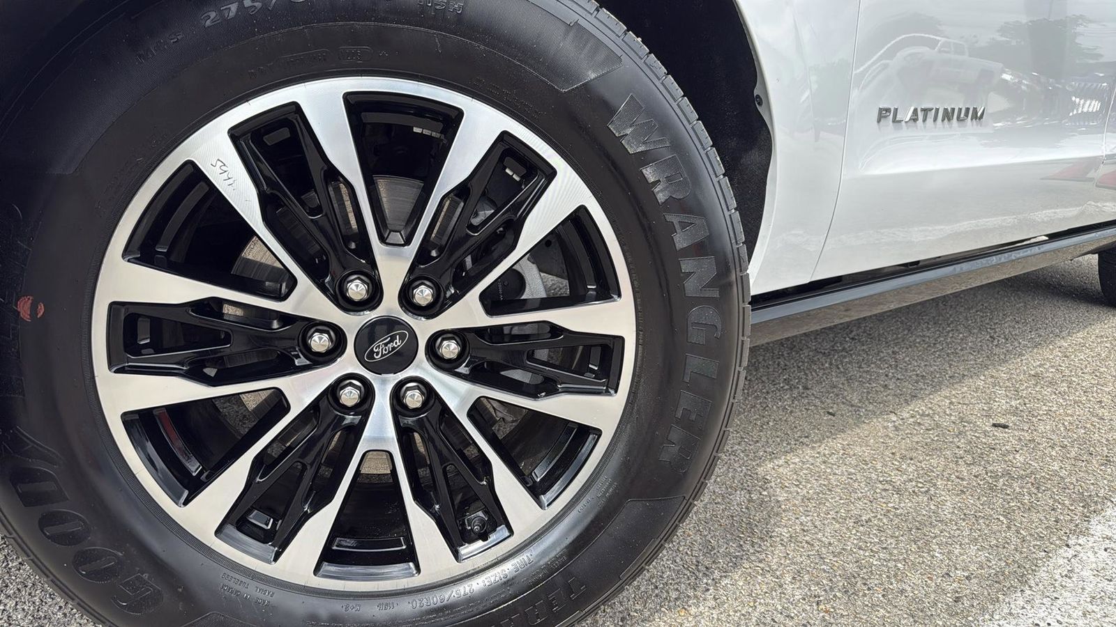 Used Car 2025 Ford Expedition Max  Platinum For Sale Under $80,000 In Austin, Texas