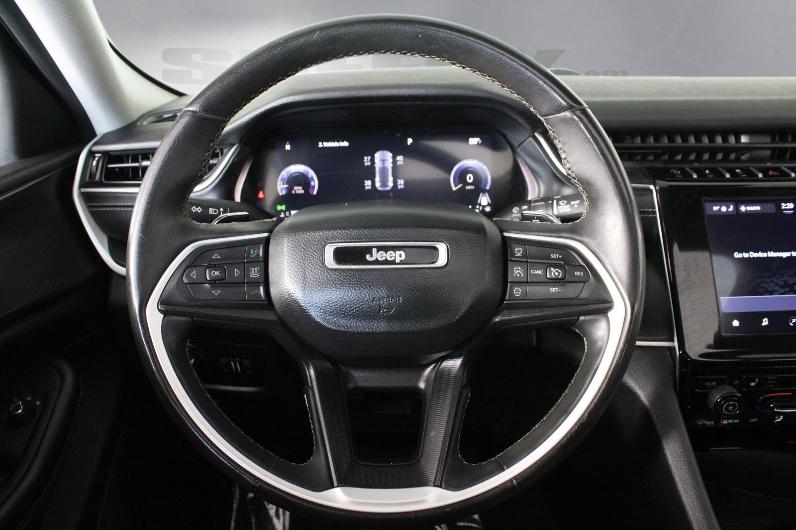 Used 2023 Black Jeep Laredo image 3