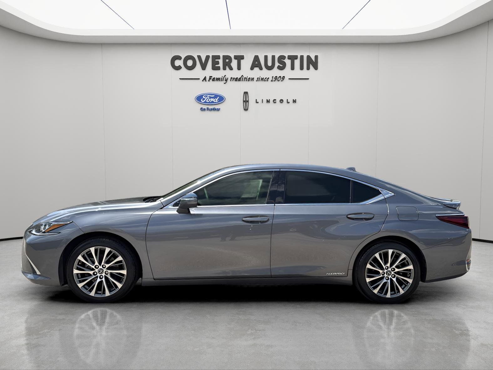 Used Car 2021 Lexus Es  300h For Sale Under $35,000 In Austin, Texas