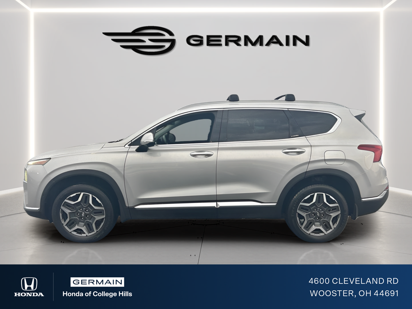 Used 2021 Silver Hyundai Limited image 6