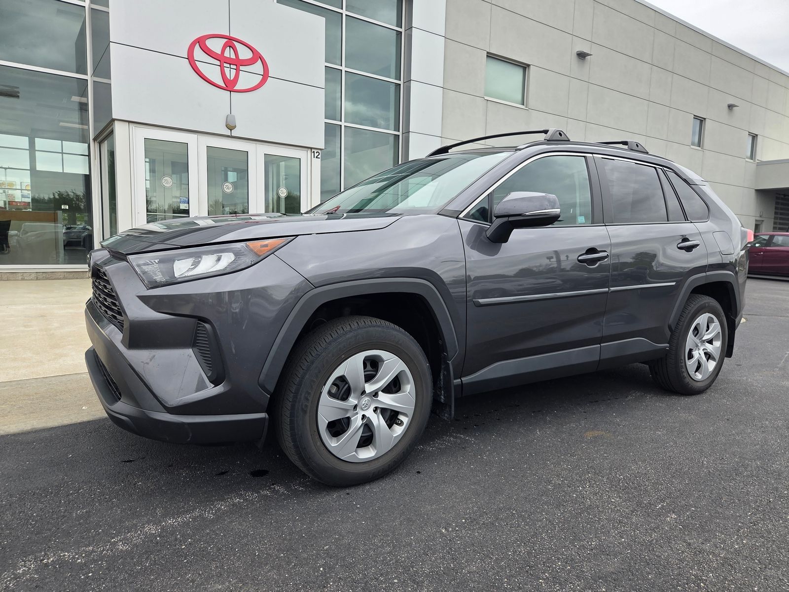used 2021 Toyota RAV4 car, priced at $26,034
