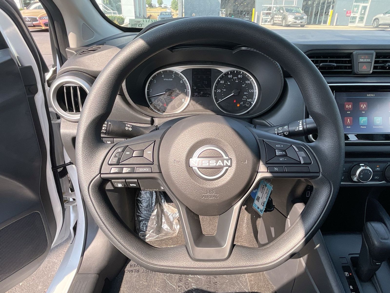 2024 Nissan Versa 1.6 S 11