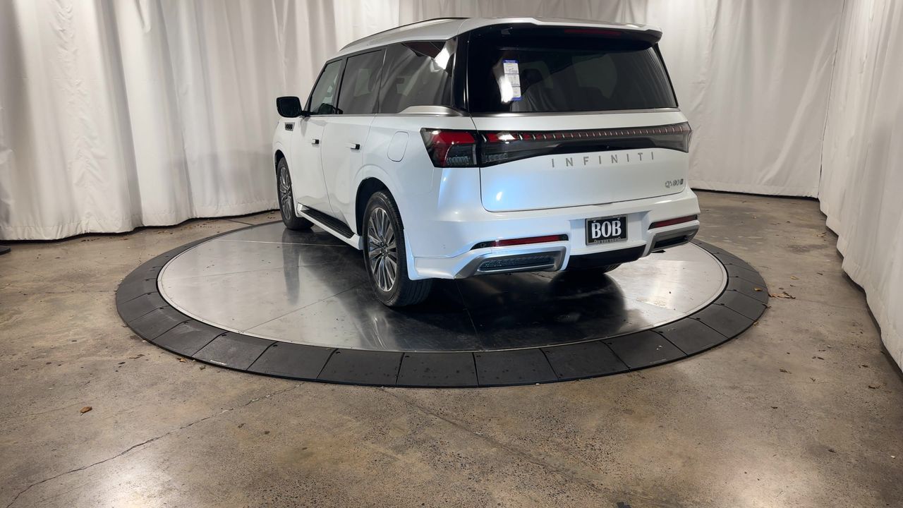 2025 Infiniti QX80 Luxe photo 7