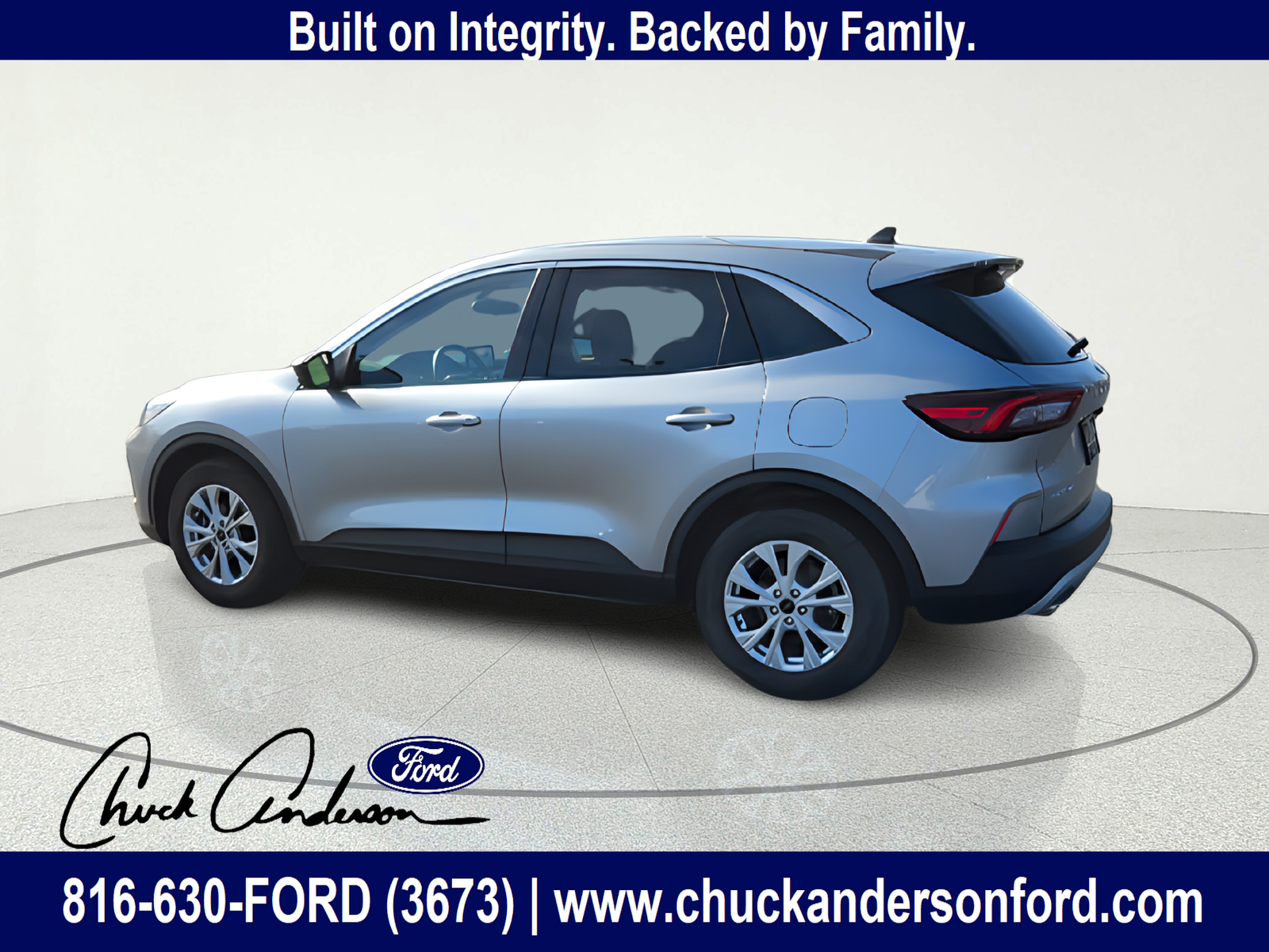 View vehicle photo 5