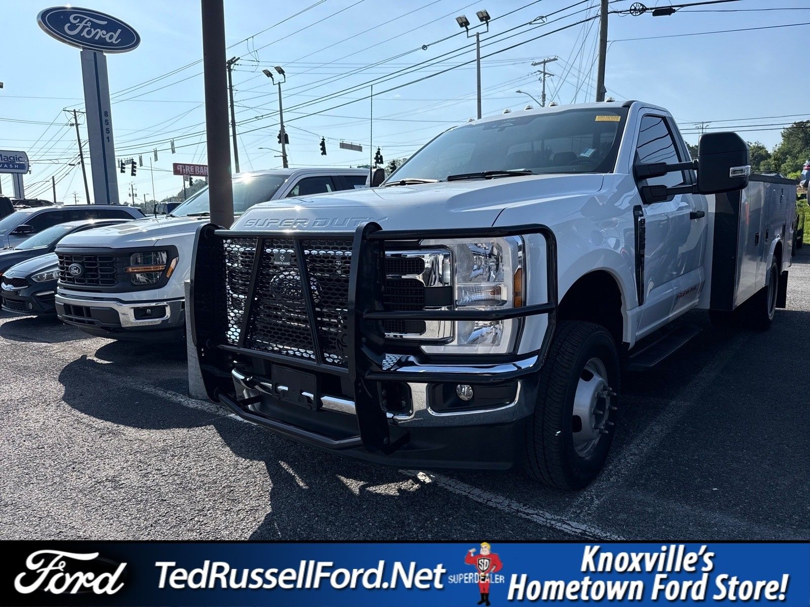 Oxford White 2024 Ford F-350 Super Duty Chassis Pickup Truck Four-Wheel Drive Automatic