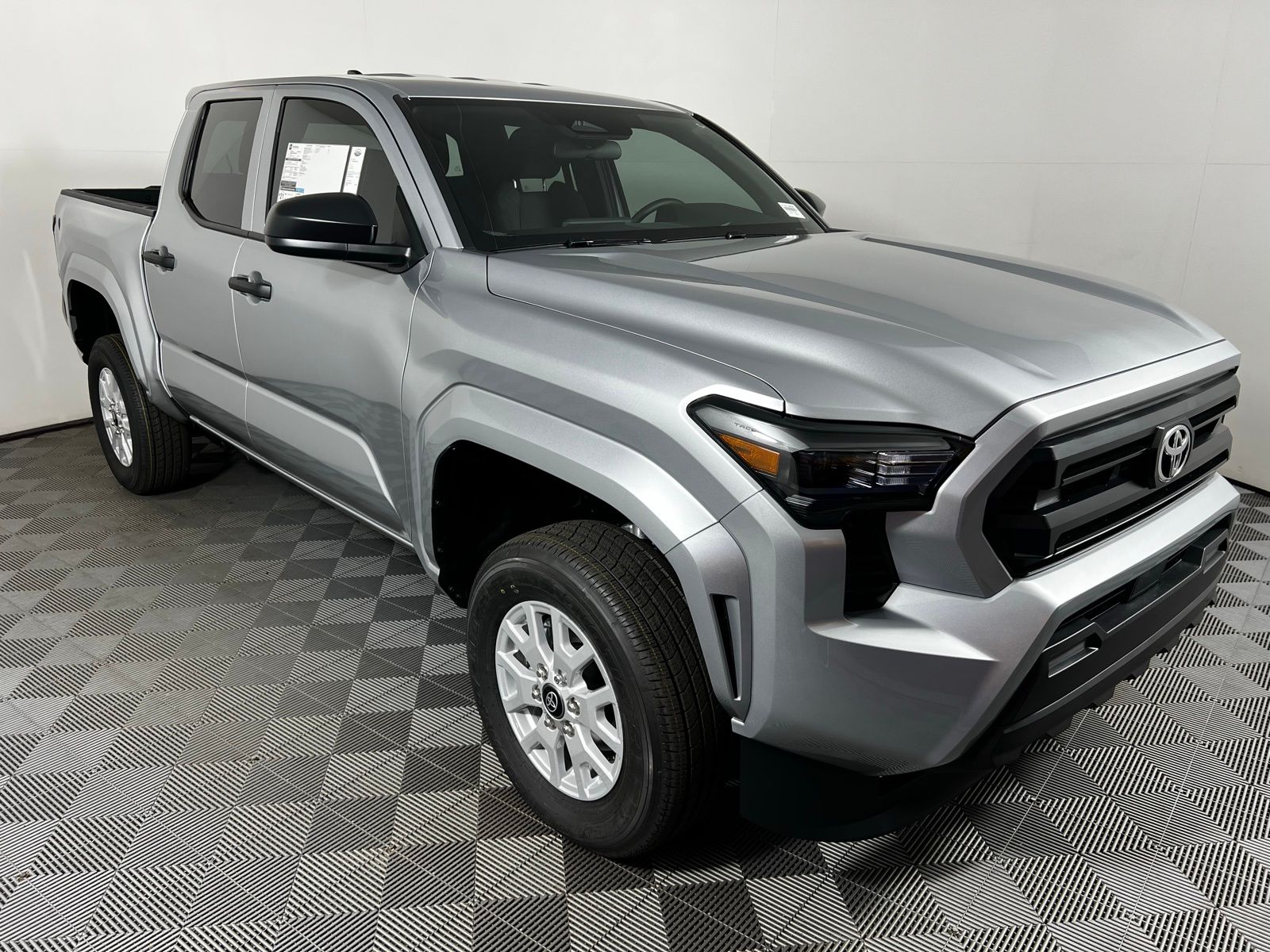 Thumbnail: 2025 Toyota Tacoma - 3