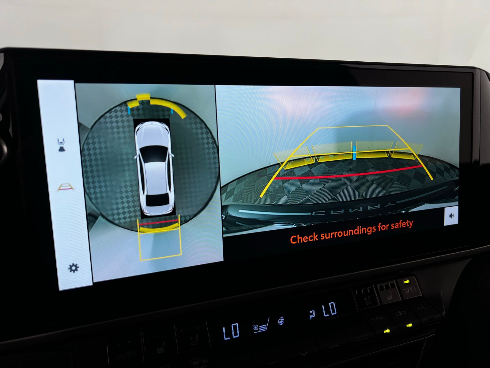 Thumbnail: 2026 Toyota Camry - 15