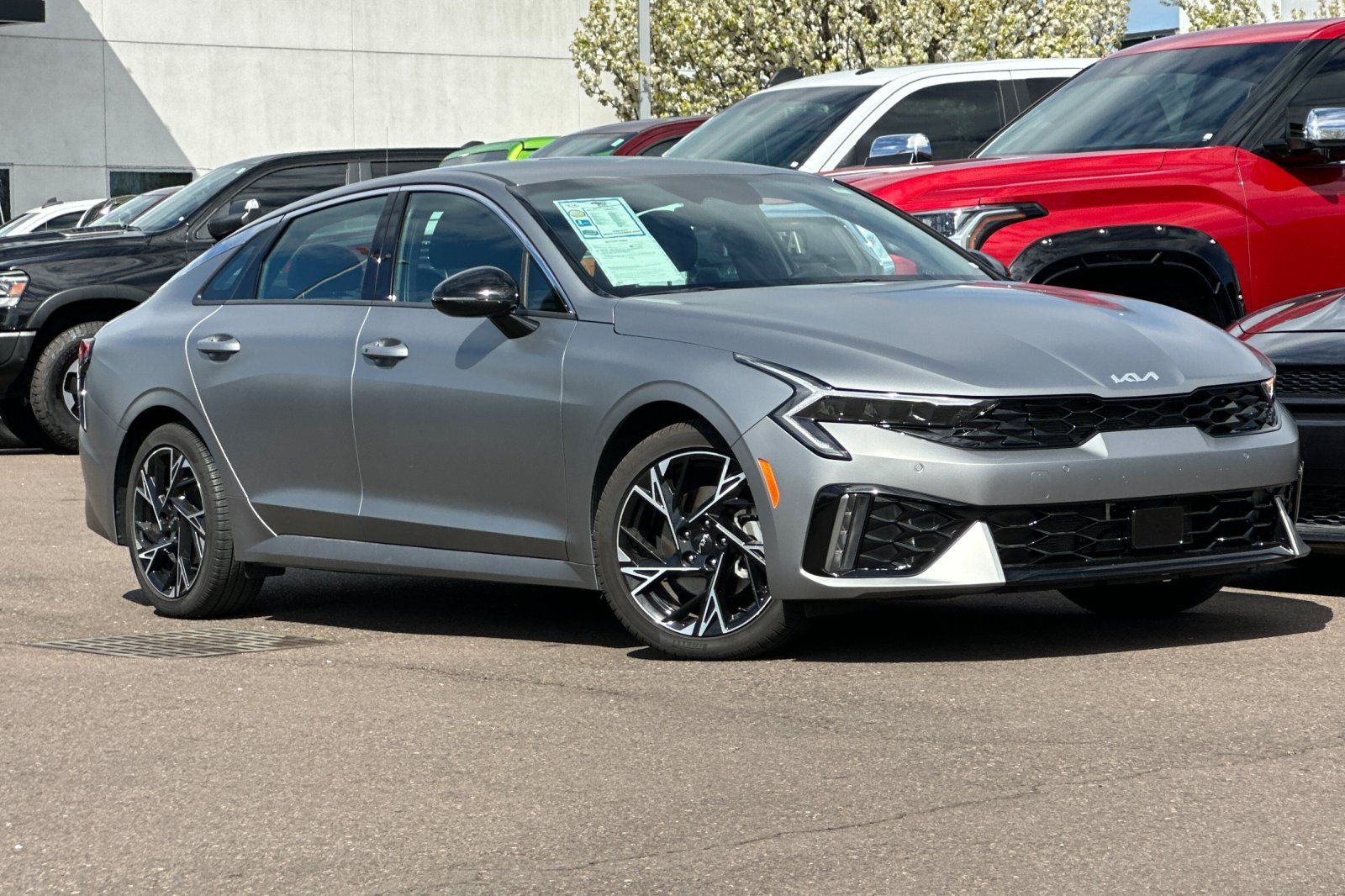 View vehicle photo 2