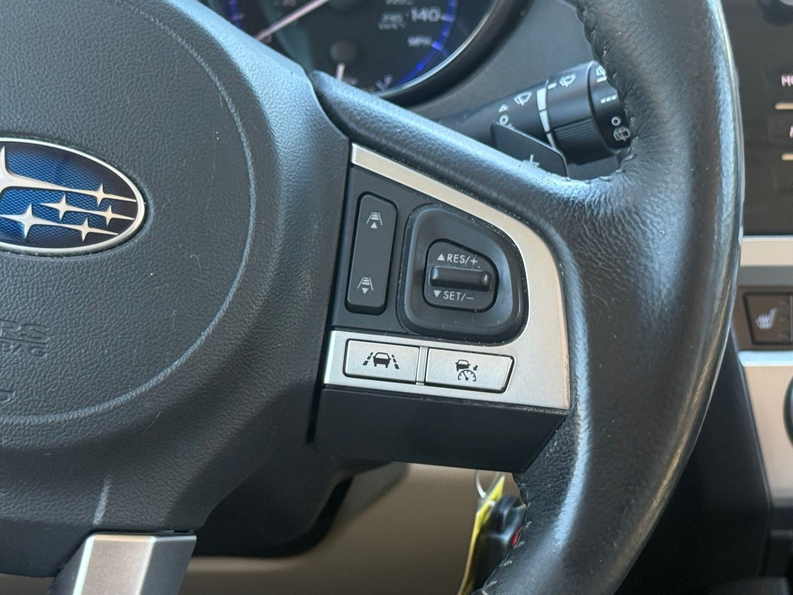 Used 2017 Green Subaru 2.5i Premium image 20