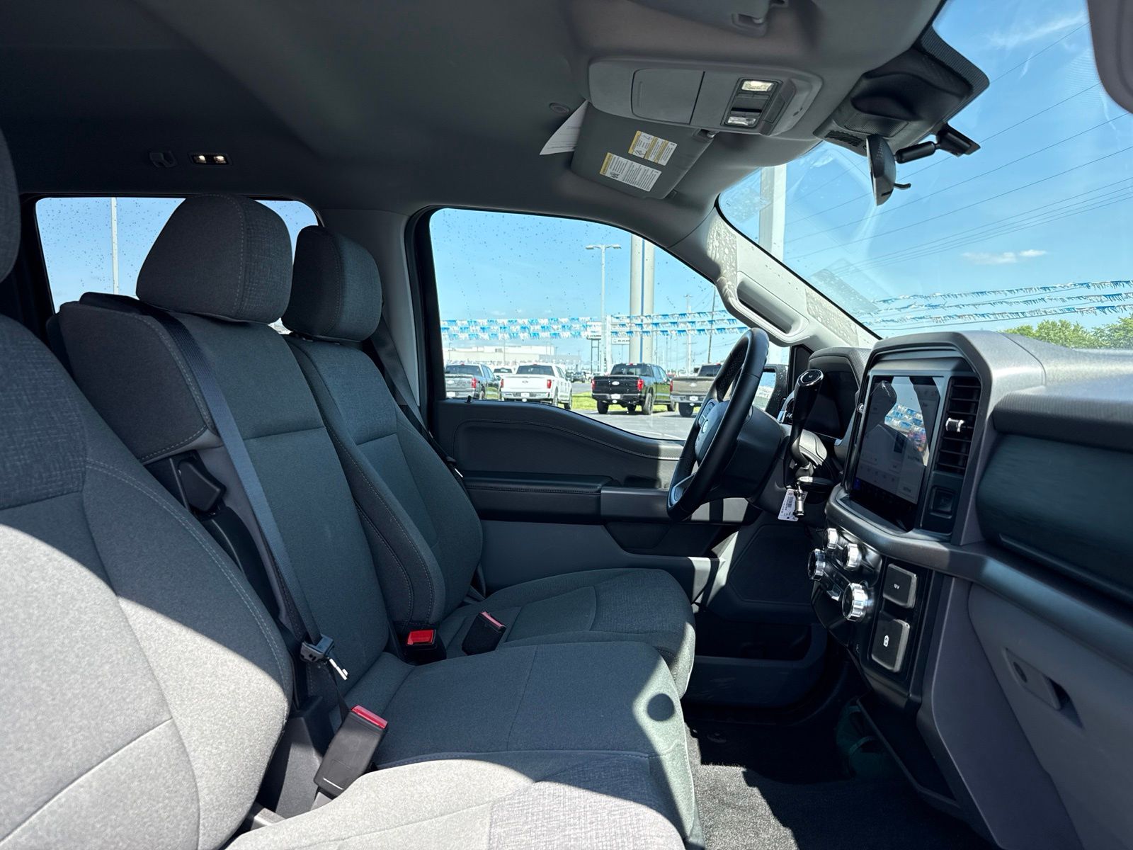 2025 Ford F-150 image 7