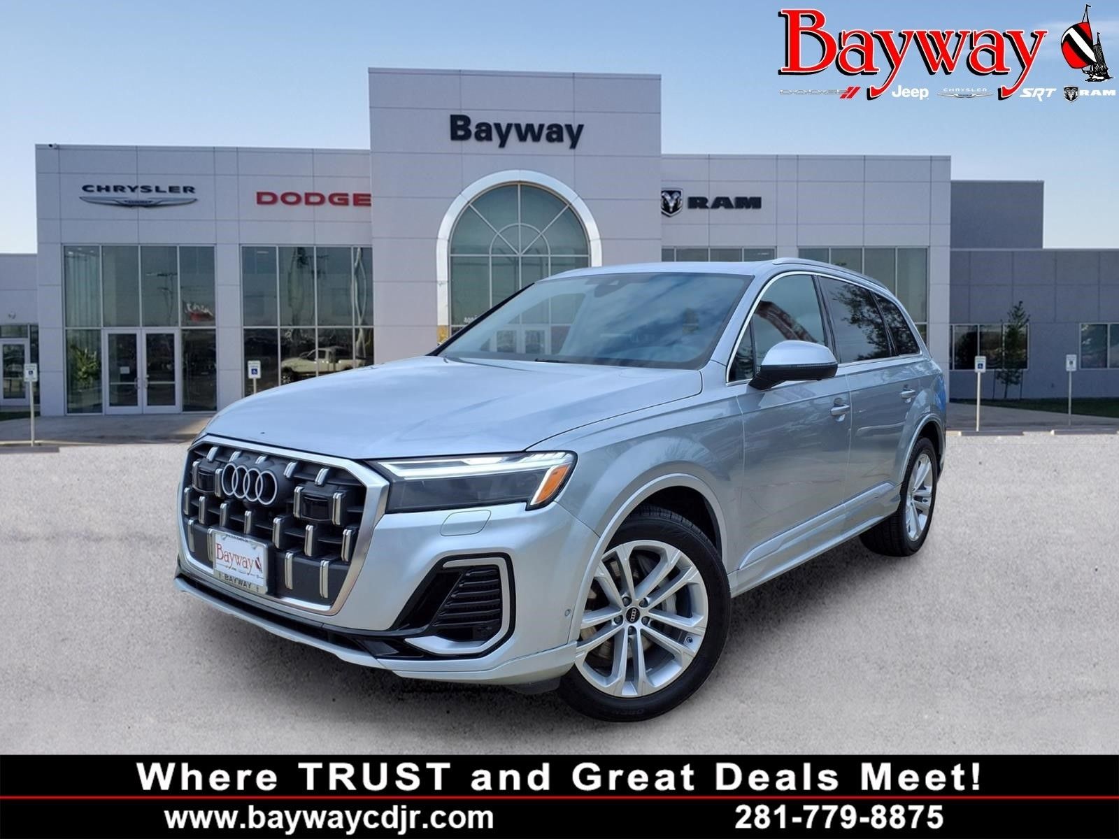 Satellite Silver Metallic 2025 Audi Q7 quattro Premium Plus 55 TFSI SUV / Crossover All-Wheel Drive 8-Speed Automatic