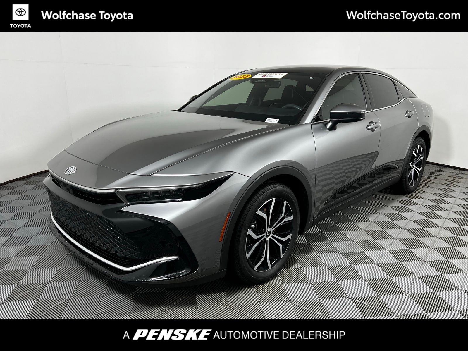 Thumbnail: 2023 Toyota Crown - 1