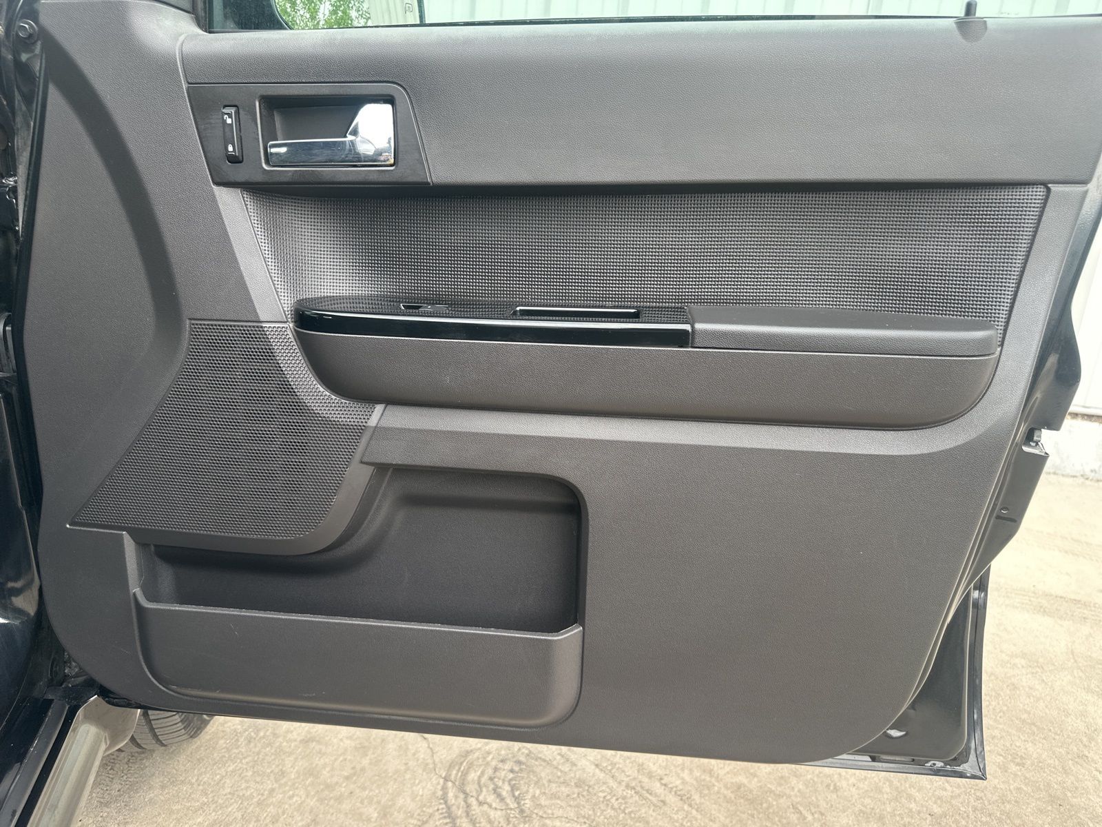 Used Car 2011 Ford Escape  Xlt For Sale Under $10,000 In Austin, Texas