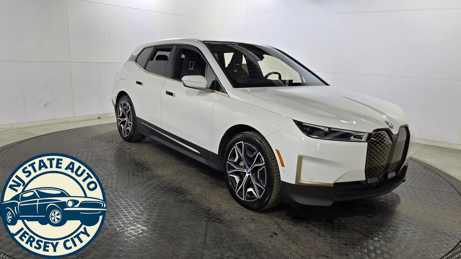 2022 BMW iX xDrive50 AWD