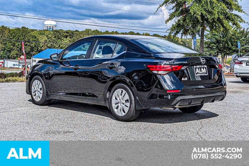 2024 Nissan Sentra S photo 5