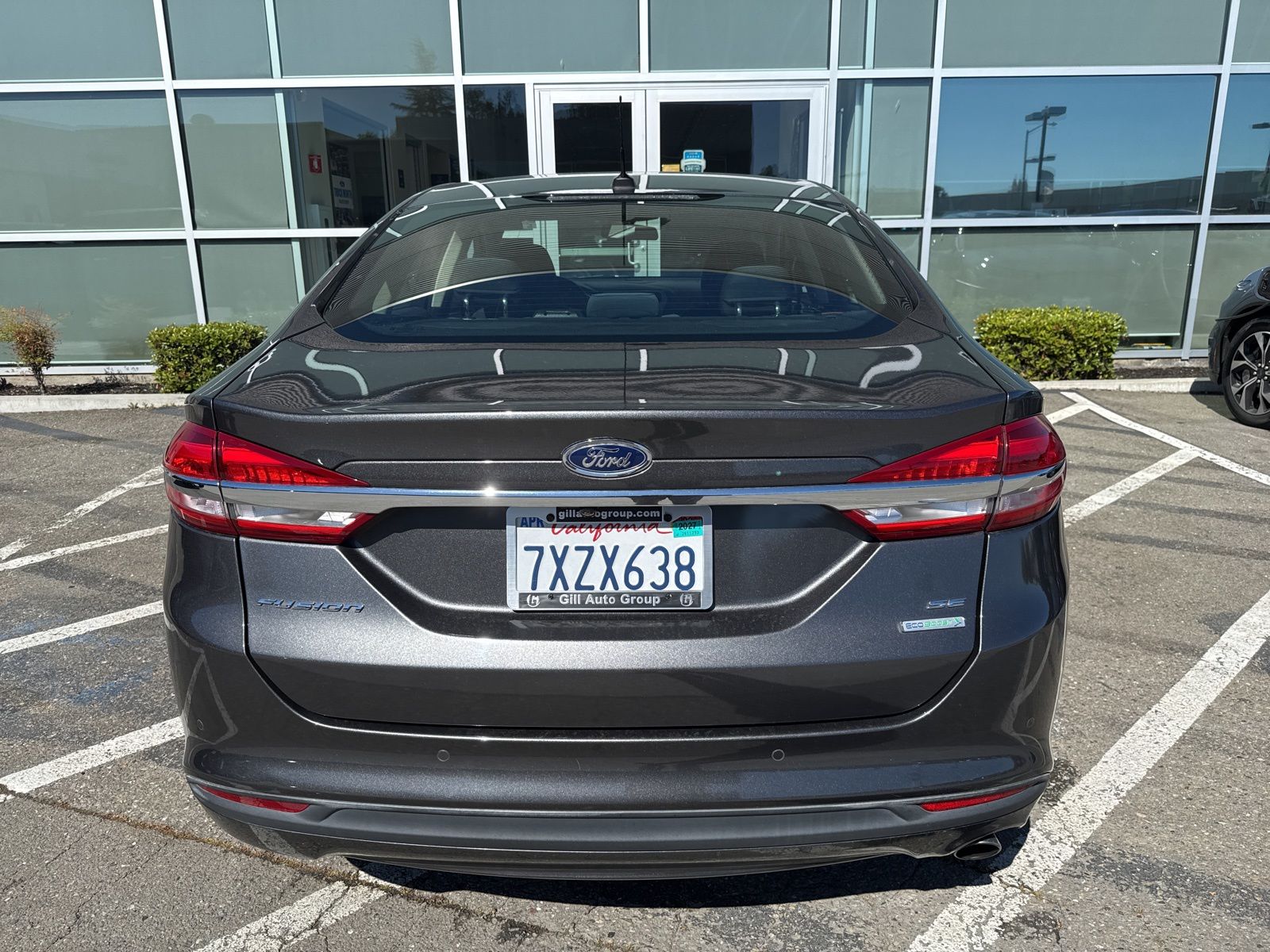 Used 2017 Gray Ford SE image 4