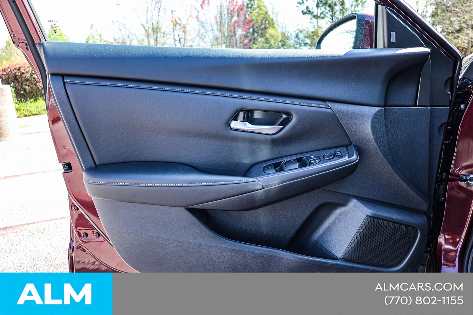 Used 2025 Red Nissan SV image 36
